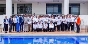 Photo de groupe des participants à ITH Tour CI Abidjan 2026 lors de la remise des certificats.